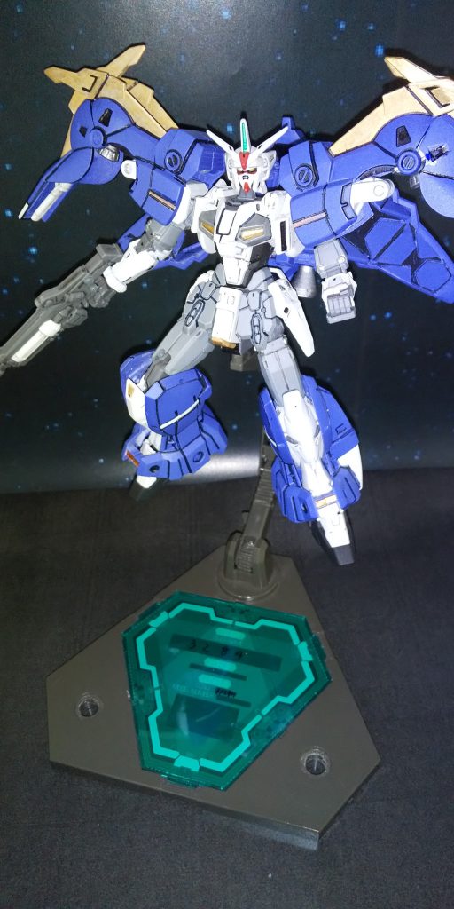 デュアルストーリーG-UNITオペレーションガリアレストの3巻で参戦したアスクレプオスコンテナから様々な武装を装備して戦っていたので、ビルドシリーズの様な改造で様々な装備をさせていきたいです
