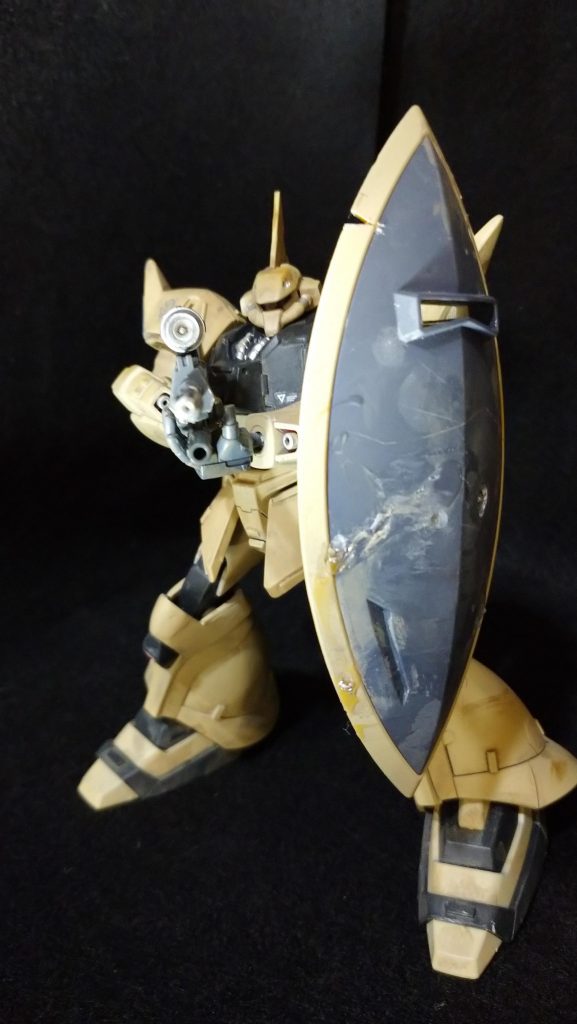 ライフルを構えての一枚