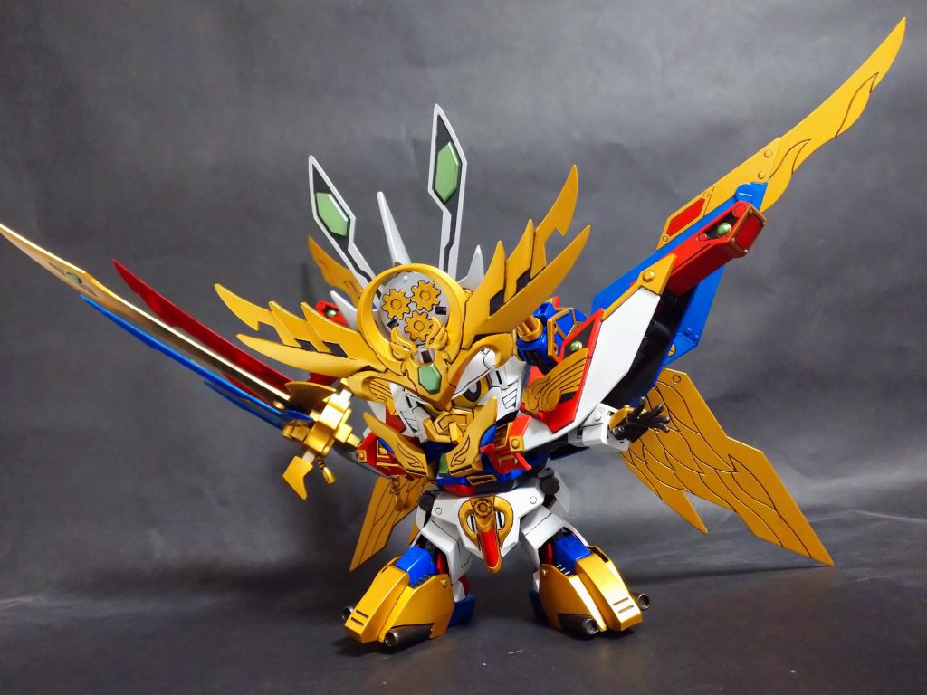 腕は自作。特に気になった腕の小ささが解消できたと思います。脚については、キットのものを元に幅増し&関節追加。顔については、マスクで目が隠れないように一部切削&顎を1mm延長。その他紅零斗大将軍の顎を少し細くなるよう加工目線パーツの自作や可動追加を覗けば意外と加工作業量は少なめです。可動については両肩の回転機関大目牙と胴体のアーマーがかなり干渉するためほどほどといったところ。