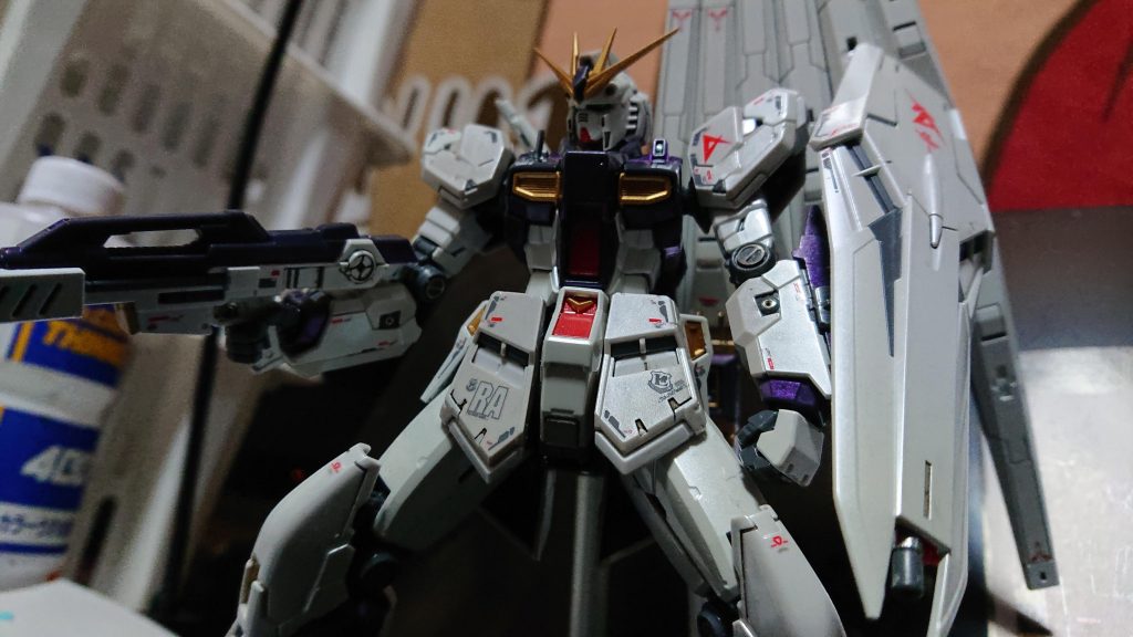 デカール終わったらトップコート吹いて完成♪