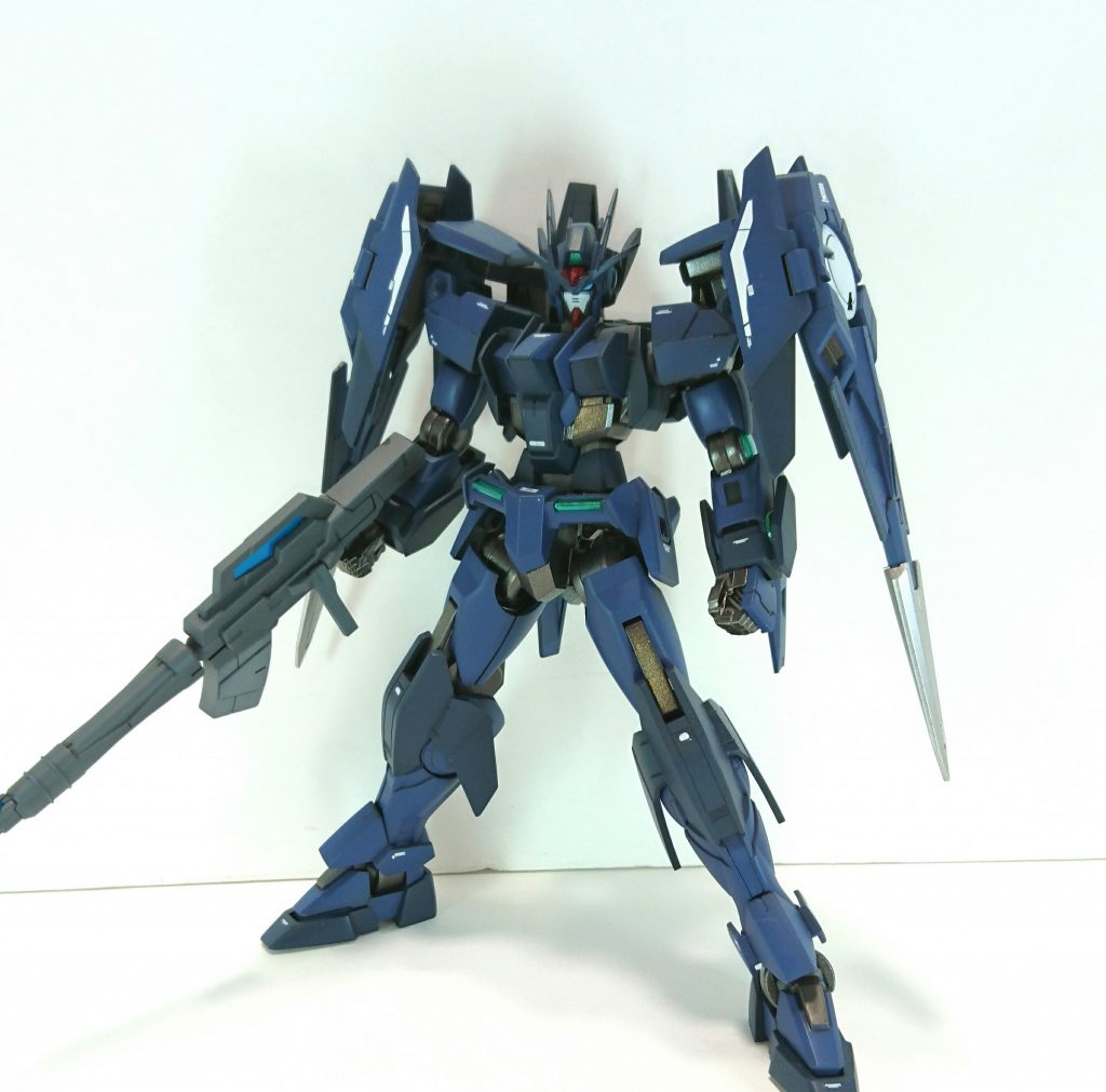 ビルド系はパーツを増やしたり派手な感じな物が多いですがそれとは逆に渋い感じを目指してみました。