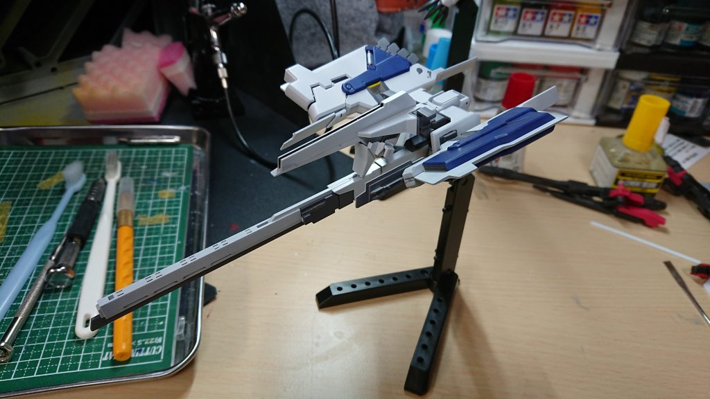 塗装完了。クールホワイトがよく出てくれました。