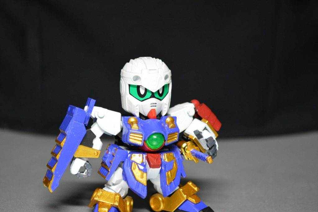 肩側面の鎧はこんな感じ