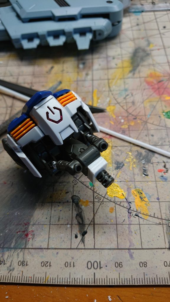 実は今回MGで初めて胴体延長をしました今まで1/100では何度もしてきたけどMGだと高級感があることで製作の重みが違ってハラハラしました本当に成功して良かった