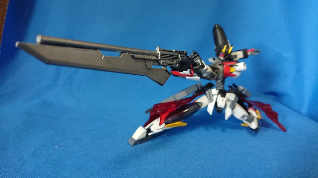 ガンブレードmsgのリボルバーベースに製作。塗装はうまくいったが重いのが欠点