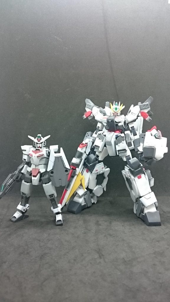 ニビルウェポンズ装着とコアガンダム大きさ比較