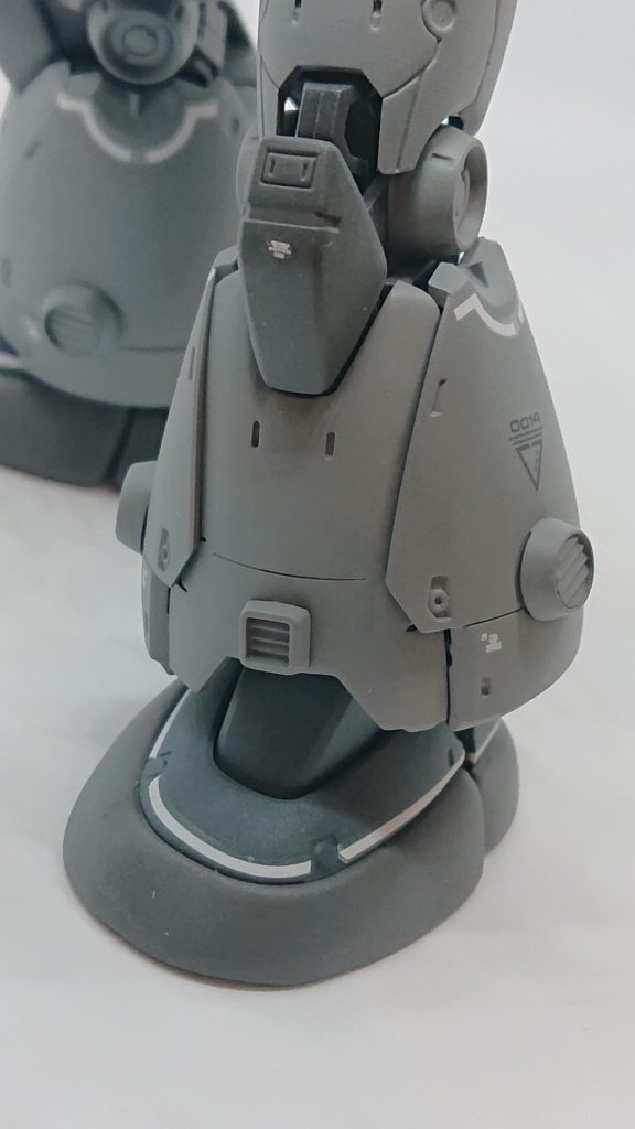 スリッパ部をエポパテで大型化