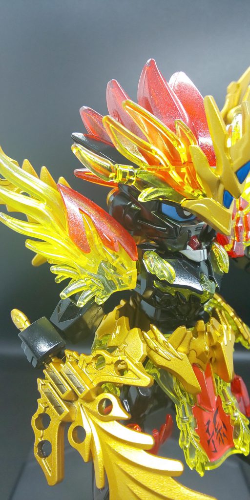 わかりづらいですが、クリアパーツに乗せたプレミアムガラスパール。近くで見ないとわかりませんね・・・