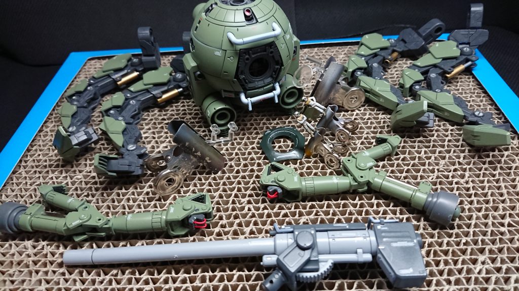 デカール貼り付けて半つや消しクリヤーでコートして完成。最後まで見て頂いてありがとうございます。