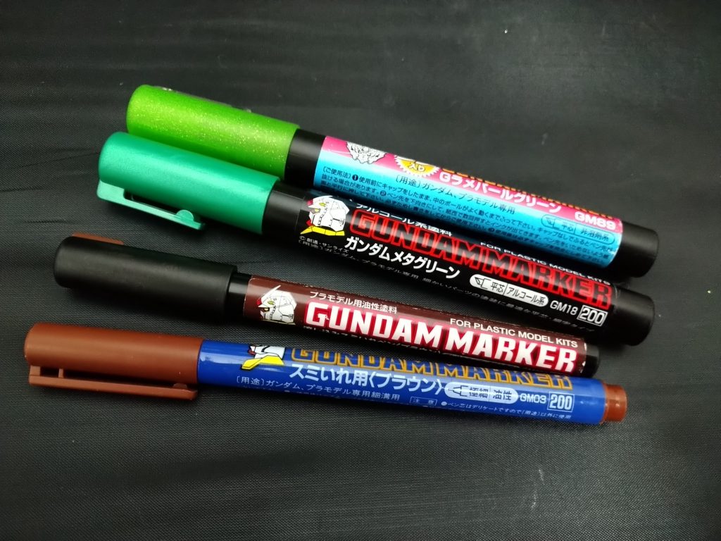 タッチアップや部分塗装に使用