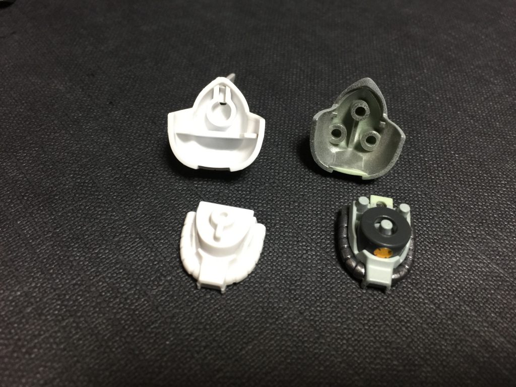 最終的な形状は同一なのですが、各部接合部や分割が違うので、そのまま流用は難しそうです。