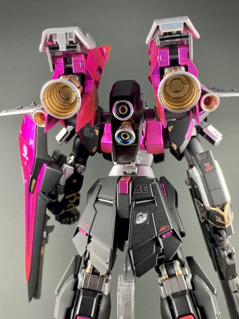 バーニアが多く、とても速そうです。