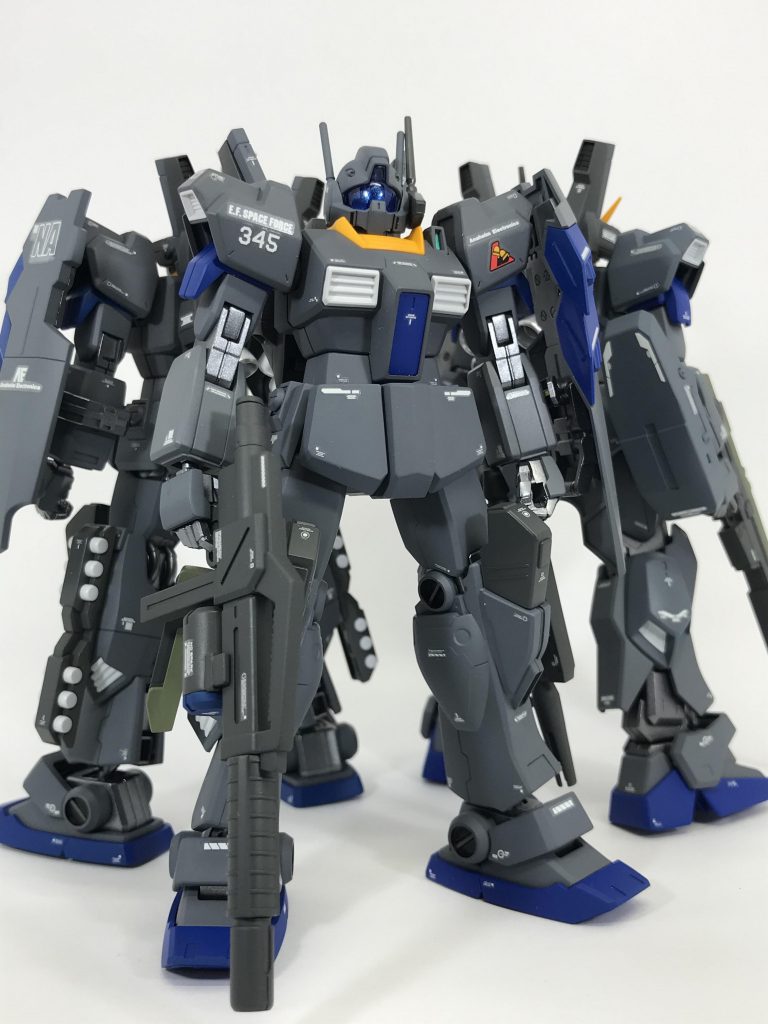 僚機その１ジムⅢ（機体No345）こちらもUC対応のためカスタマイズしてます。肩をマークⅡ、左側頭部にジェガンのバルカンを装着し、フォルムをマークⅡに寄せてます。 