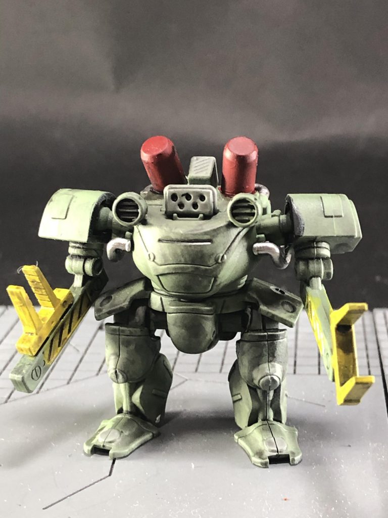 作業用仕様です。こちらは素組&ガンダムマーカー&シタデルカラーです。合わせ目も消してません。消せばよかったです。