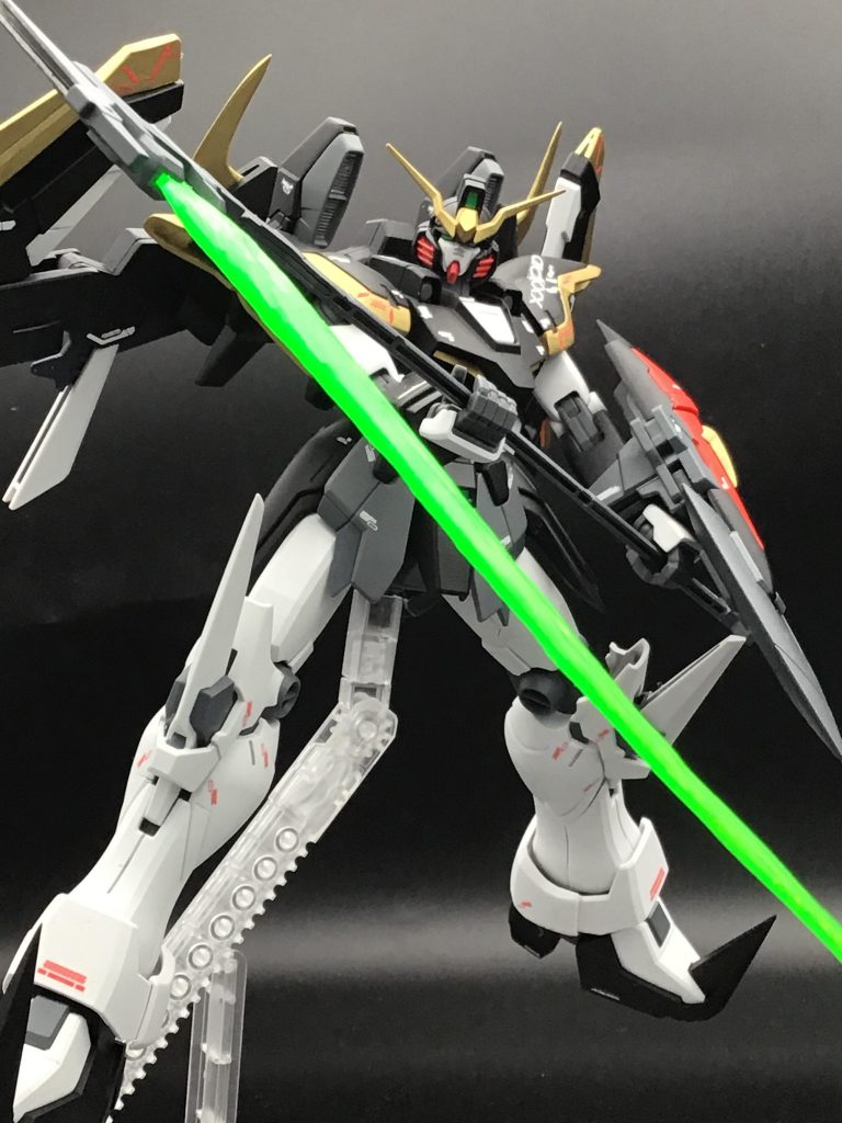 適当にビームシザース持たせて何枚か。やっぱデカい近接武器持ってる子はポージングさせてて楽しいっすねw