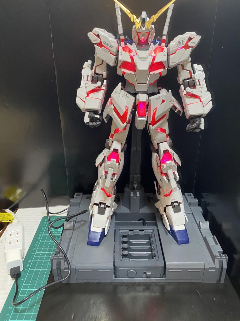 LEDユニットプチ改造。USBからも電源を取れるようにしました。