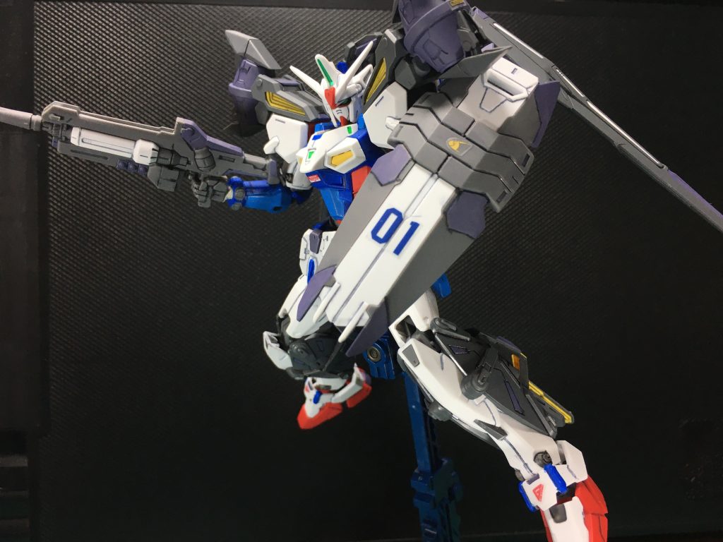 旧キットやROBOT魂でもおなじみ、アサルトブースター。宇宙空間用のオプションとして、ジェミナスの代表装備としてなじみ深いですね。