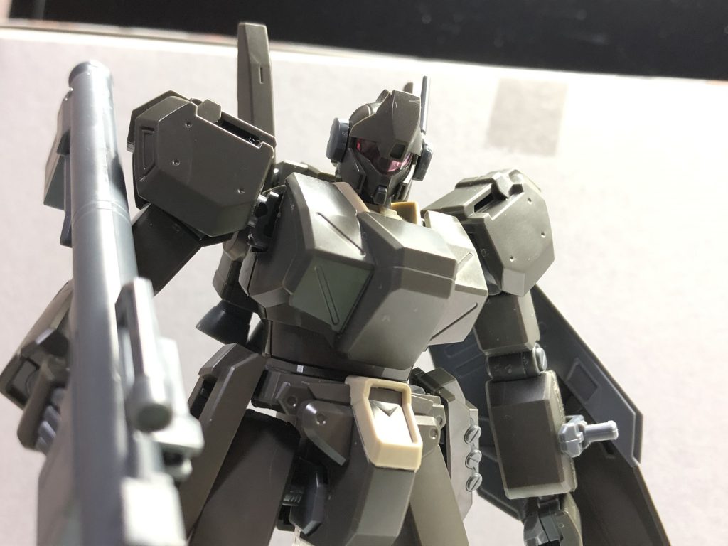 ということで、ノーマルのジェガン風にもできます。個人的にはこっちの方が特殊部隊の僚機感あって好きです。