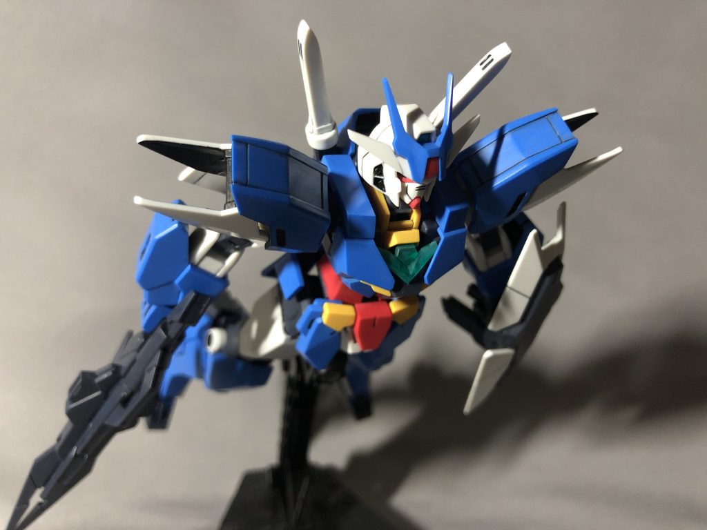 ここからドッキング後です塗膜が部分塗装を除いて一切ないので、動かす時にパーツ同士の干渉や塗装剥げに悩まされることがほぼありません