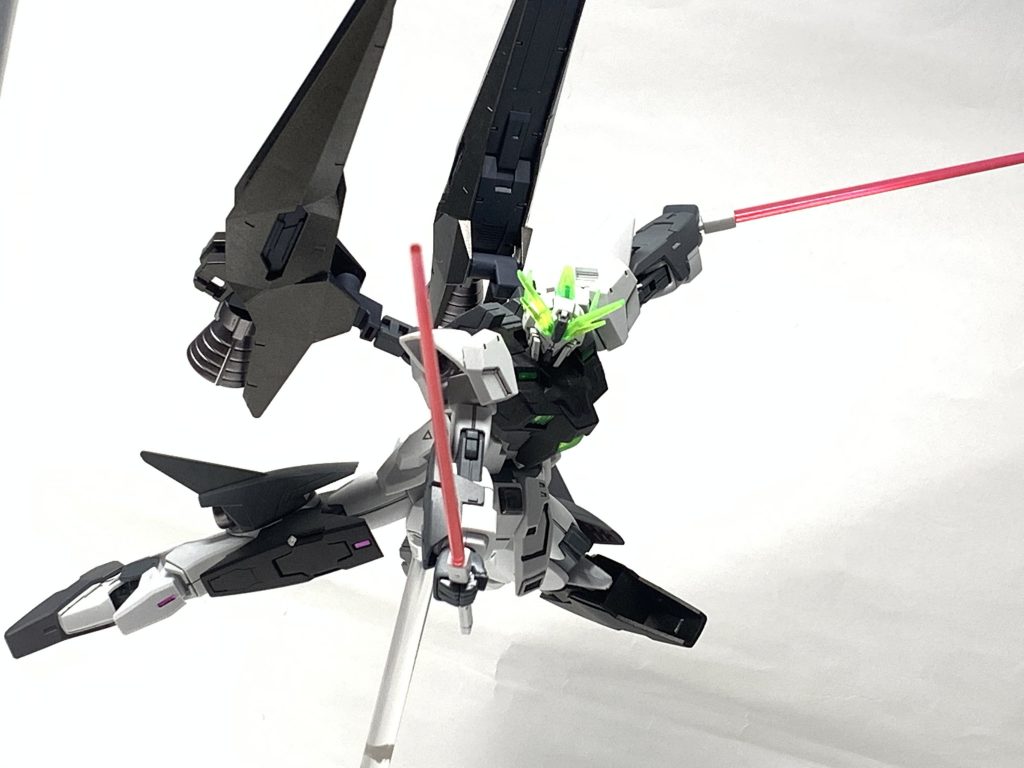 サーベルは長短1本ずつ装備してます。