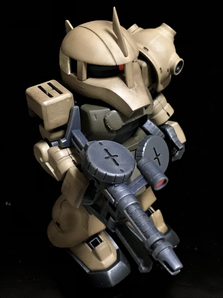 食糧をもらうまで村でたたずんでいるところ。