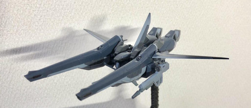 Mr.ホビーのディープオーシャンブルー空自機をメイン色に使用したので、F-2戦闘機みたく量産機感が出せていると思います。