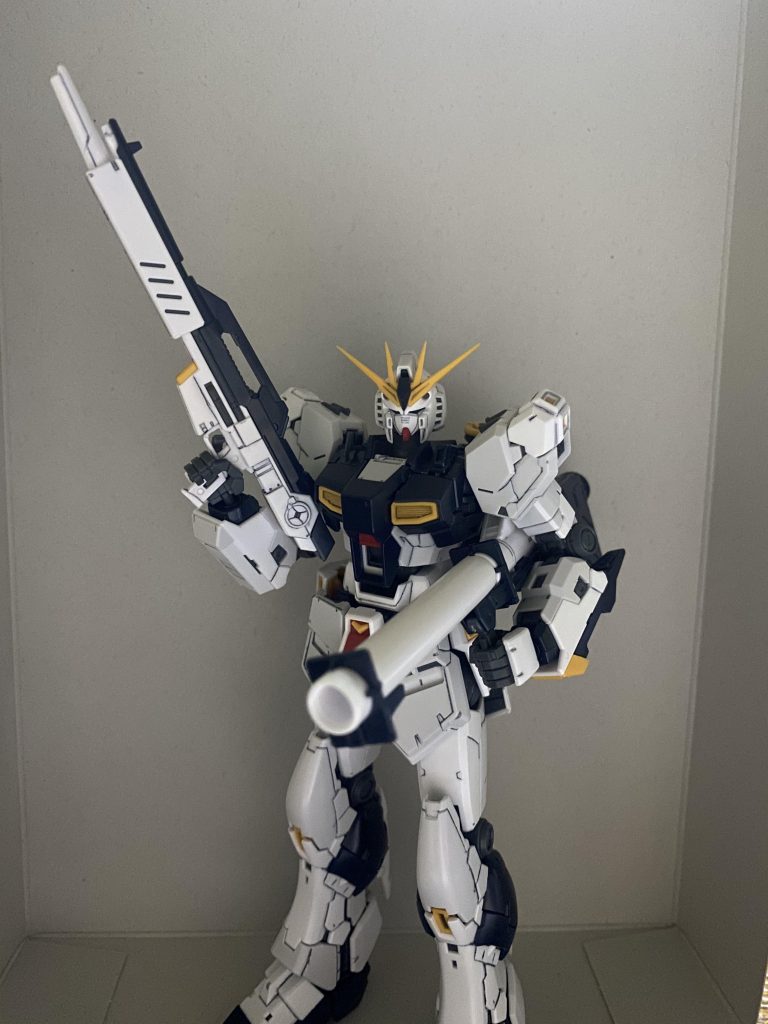 バズの脇に抱えるのはやっぱりかっこいいですよね