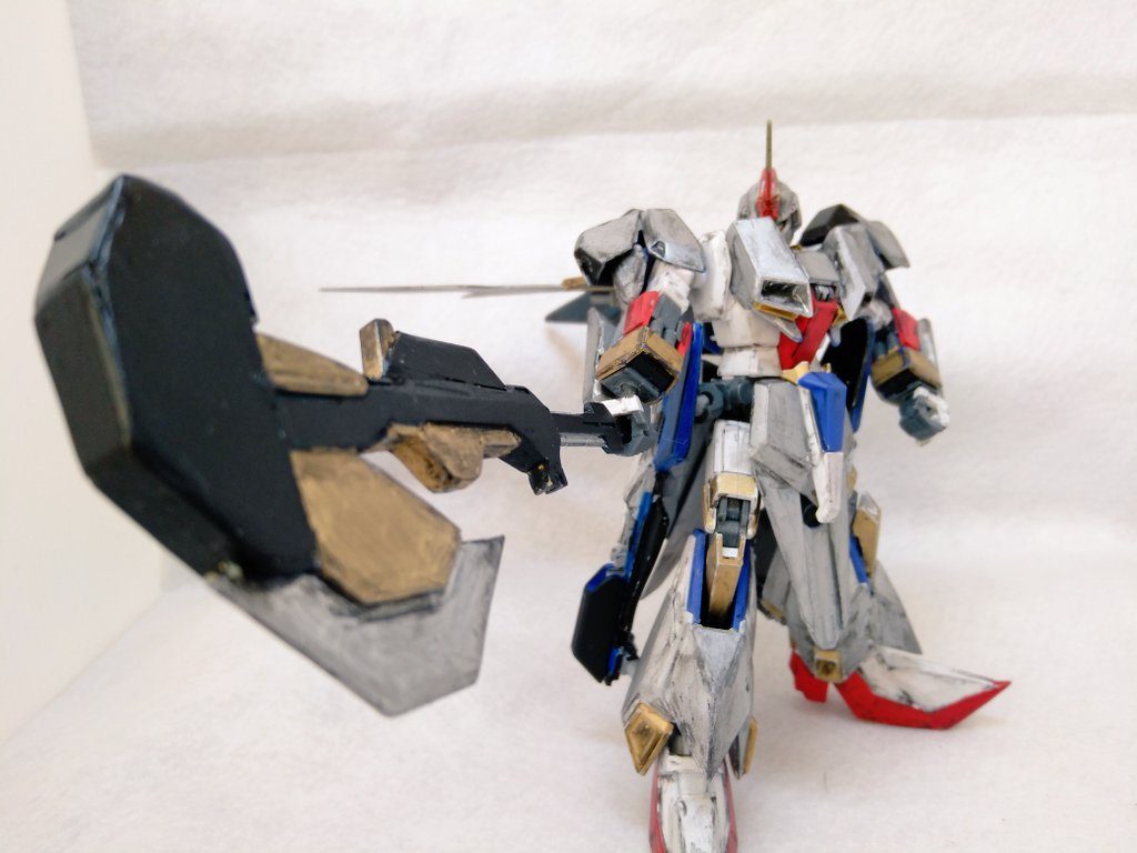 スレッジハンマーで遠近感もたせると映えるか・・・？