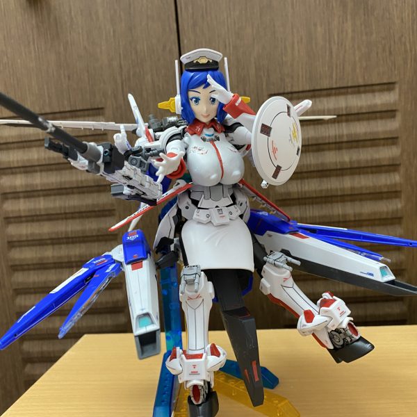 ローエングリントールギスン子・ストライカーGNキャノンパック装備