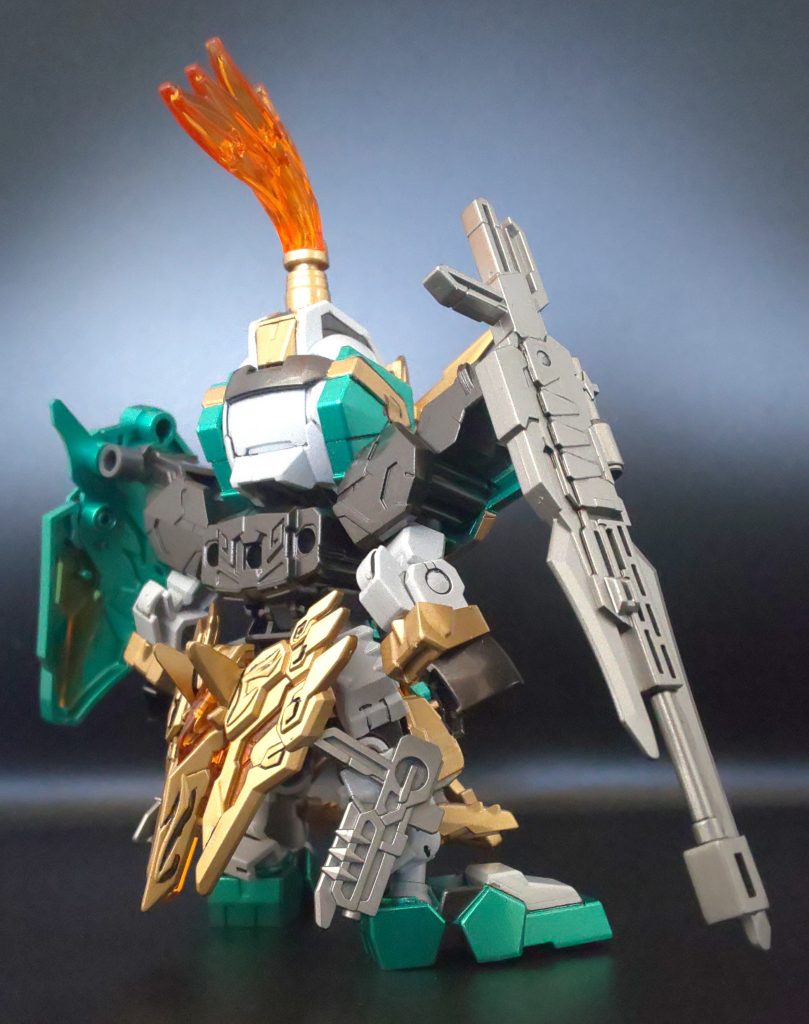 メタリックによる全塗装、塗り分けは地獄のマスキングにて仕上げました。ゴールド=スターブライトゴールドホワイト=クールホワイトグリーン=GXメタリックグリーンレッド=プライマリーメタリックレッド武器・関節等=フレームメタリック1&2クリアパーツ=プレミアムガラスパールトップコート=GXクリアーⅢ