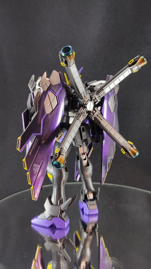 特に改造はせず、アンテナシャープ化、頭部羽根延長、コーションデカール貼り付けのみ実施