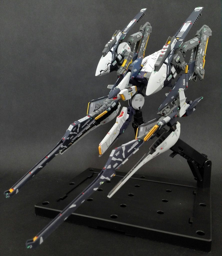 という事で最後の１枚です。勝手にコア･ファイター位の作業量だと思い込んでいましたが、制作してみたらとんでもなく時間が掛かった事が驚きで印象的でした･･･大変ではありましたがファンの方の期待に応えてくれる素晴らしいキットだったと思います。こちらに掲載出来なかった画像もありますのでご興味のある方はHPにも来ていただけますと幸いです。それではありがとうございました！