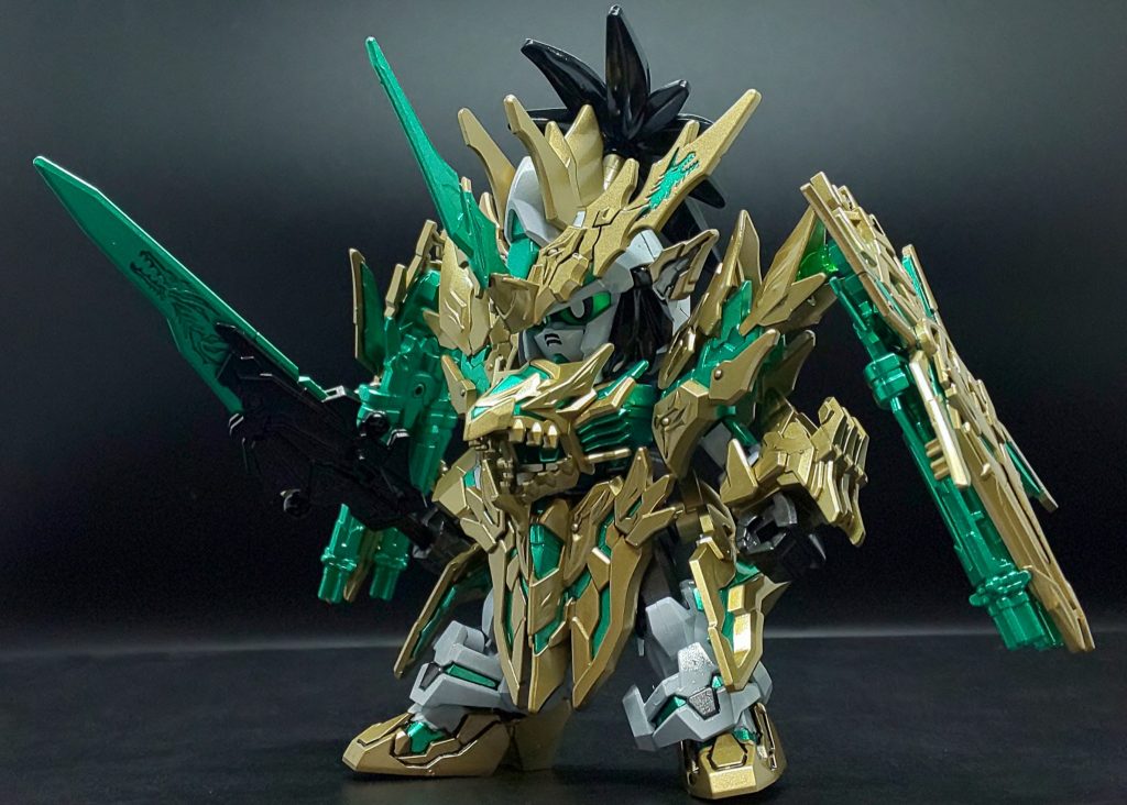 今回もマスキングによるメタリック全塗装仕上げです。