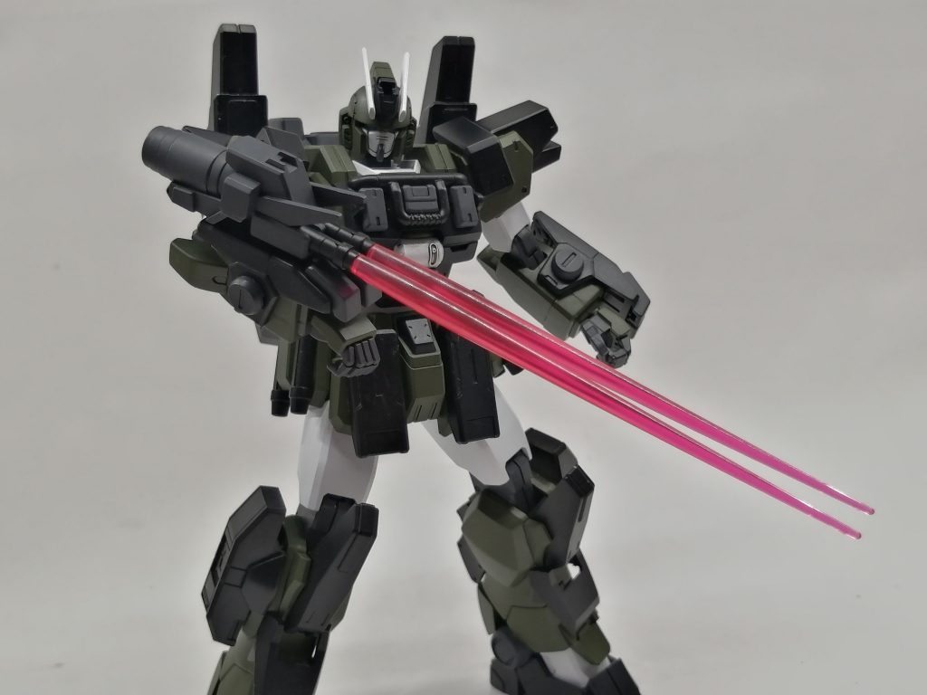 ブーストバンカーを反転するとビームサーベルが使える