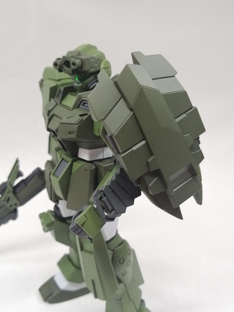 チョバムシールドシールドに装甲を重ねて耐久力が向上