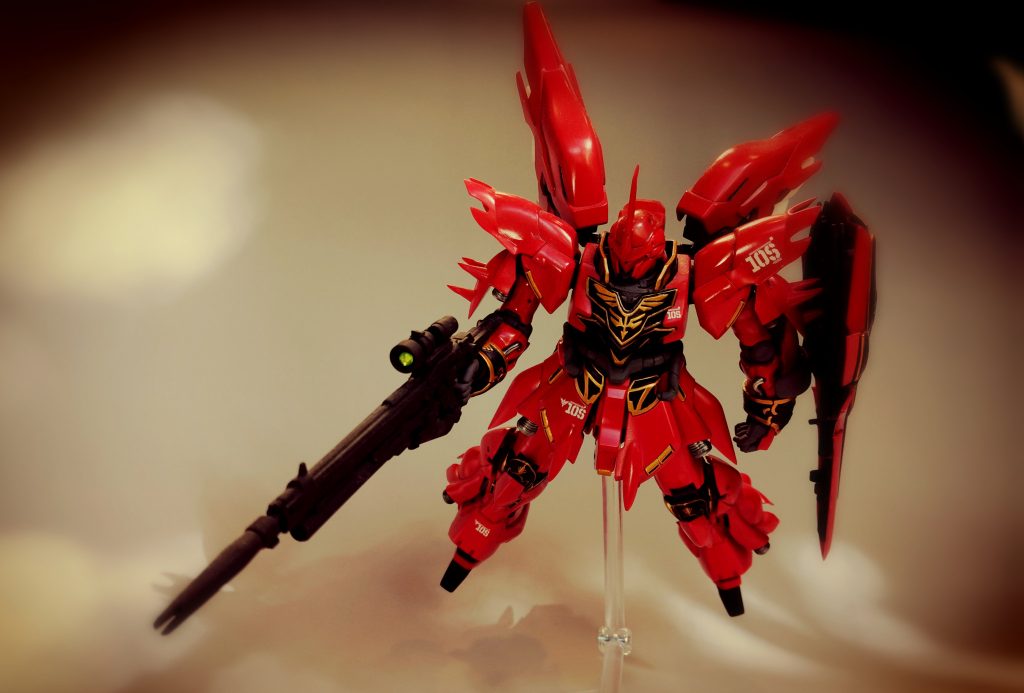 スコープ部、100均のジュエルシールが良い仕事します。