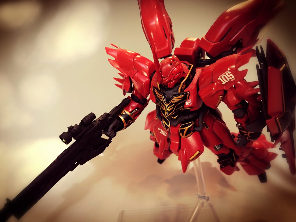 当時エナメルの塗り分けはシナンジュのエングレービングで初めてやったと思います。