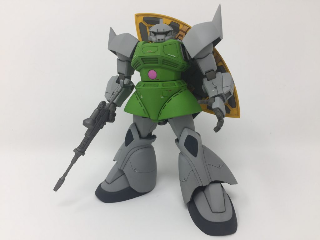 レコアさんの機体は武装は持ってないんですが、せっかくなので作りました。