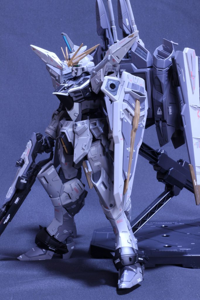 照明なしで室内灯のみ露出補正なしでこんな感じです。ではでは~