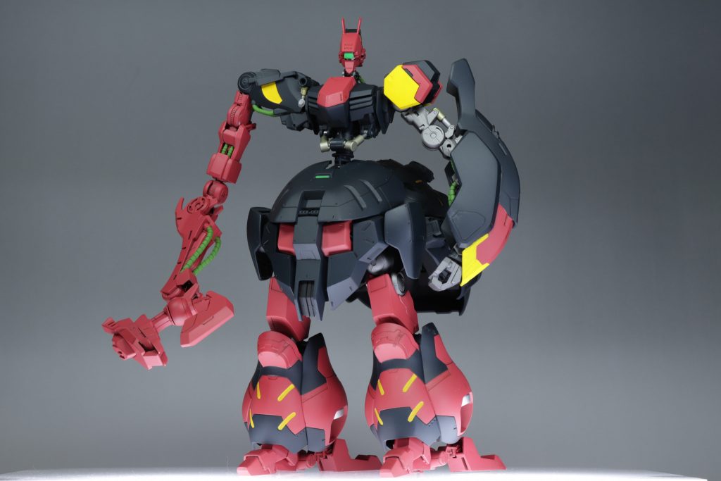 使用したのは1/100ガンダムグシオン/グシオンリベイクで，構成の9割以上はキットの中身を使用しているのでこれは実質グシオンです．