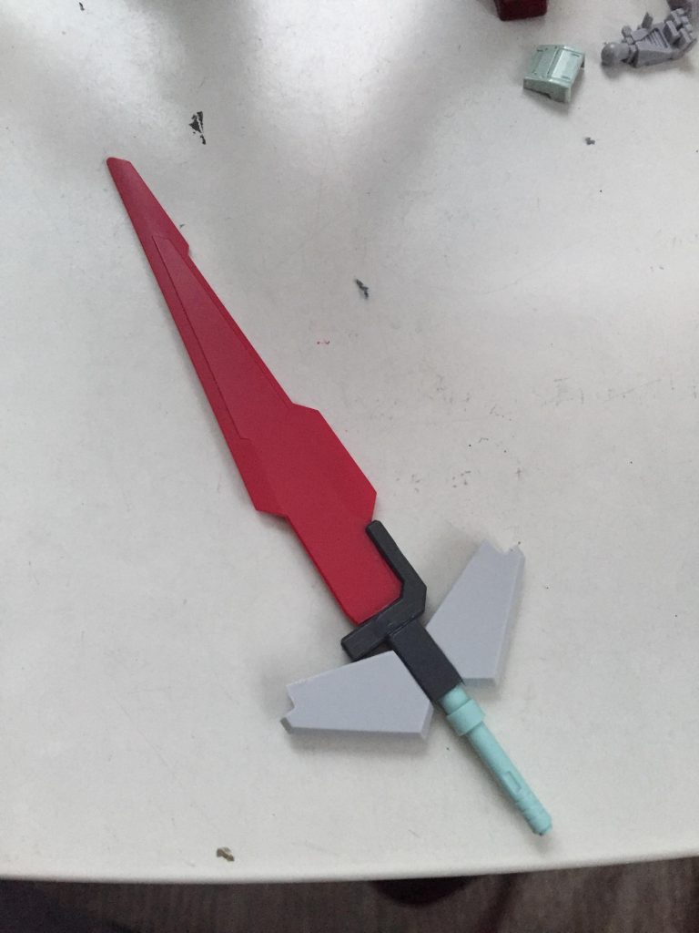 サディスティックソードは余っていたパーツで作り、ソードにしました。上記と同じよう接続パーツで腰に装備しました。ゆうかりんに装備するのはあれかなと思い、名前も決まらなかったので迷いましたが、ゆうかりんの事を調べて「アルティメットサディスティッククリーチャー」があったのでそこから真ん中のとこだけ取り、この名前にしました。無理矢理でなんかすみません。ちなみにこのソードは某悪魔狩りの主人公の武器「リベリオン」をちょっとだけ参考にしました。