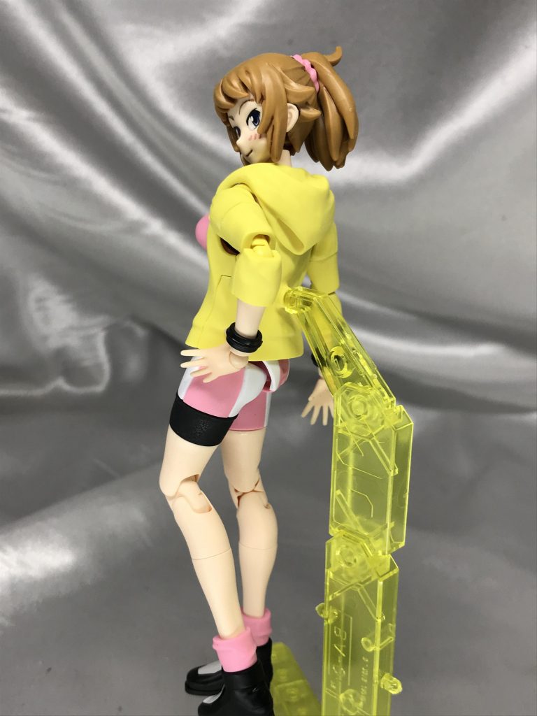 背後、純正台座を添えて。色分けと発色がほんと素晴らしい…