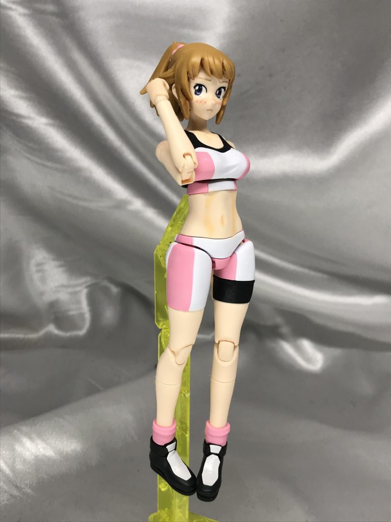 パーカーは脱着式。パーツ分けしてあるので、ストレスなく楽に着脱できます。