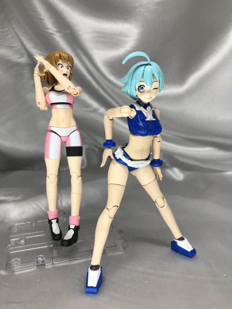 撮影協力:ダイバーナミ SummerStyle腰の可動はなく、見栄え重視の腹部はほんと素晴らしい。体を反ってお尻を突き出すことが出来るナミさんと一長一短です。