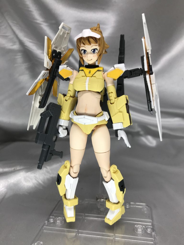 みた目通りフミナ成分は頭のみ。体はダイバーナミさんをフミナ色に塗り替えました。本当はお腹もスーツだったんですが無意識のうちに肌加工していたんでもう肌で行くことにしました(笑