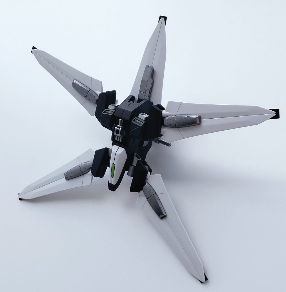 ◼️スターネストブースターその名の通り星形の巣をイメージしました!ギャラクシーブースターをベースにヴレイブとリバーシブルガンダムのパーツを切り貼りして組みあわせてます。この六機で合体した四脚の自走砲形態があるんですが写真撮り忘れてました。。レナード兄弟が使ったやつです(笑)