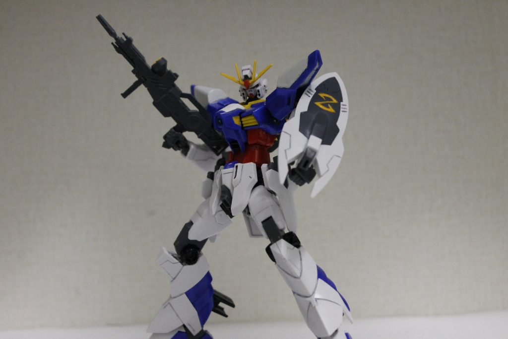 元キット通りの手順でドレッドノートにすることも可能です。