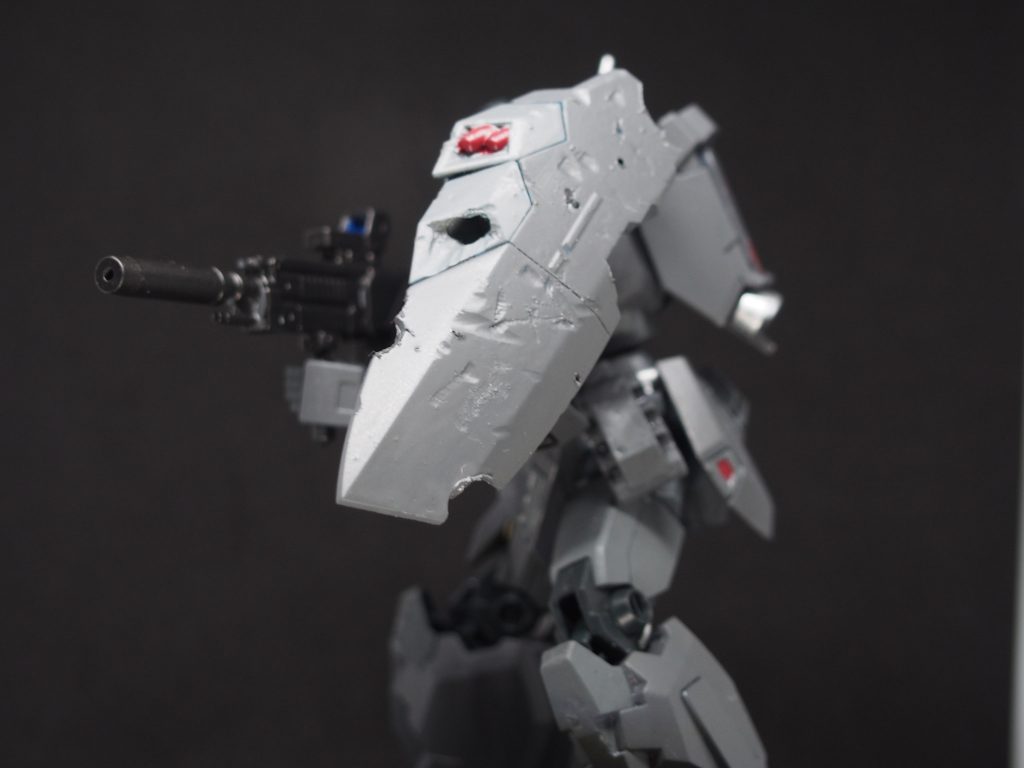 シールドは特に削りました今思えばちょっとキズが少なかったかな？