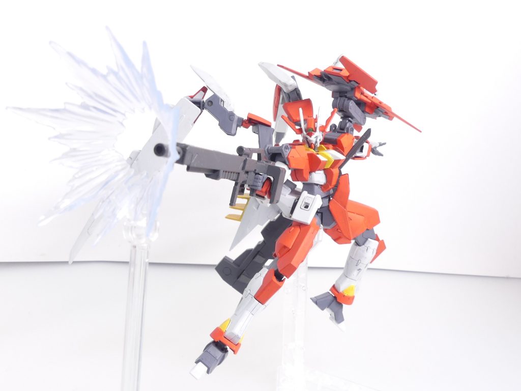 ・・・感覚が、そこから見える、感じるものが、前よりもずっとリアルだった。これだよ、これ。今まで感じてた、リアルとの「ずれ」がない。図に乗った俺は、初心者用でもないバトルロイヤルミッションで二機を撃墜し･･････まぁ、すぐに鼻を折られることになるのだが、それはまた別の機会に～ 