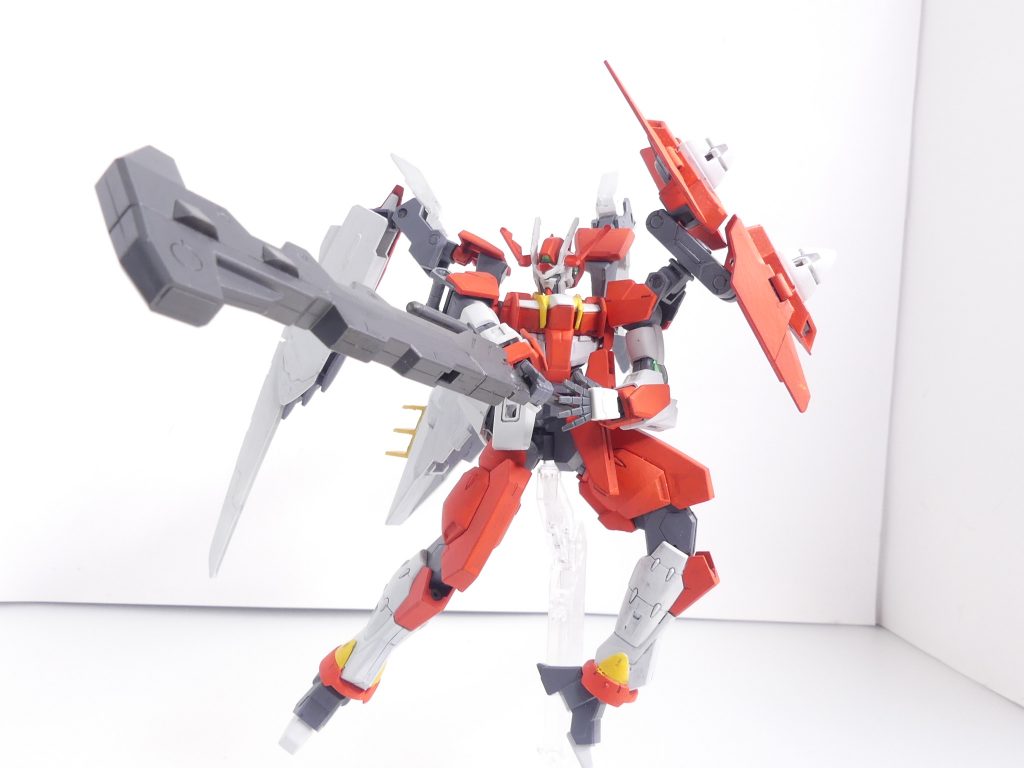 今回はすべての武装が流用のみ、捻りなくそのまま使用して…いるように見えますが、連載が進むとその真の力を発揮するかも。ヒントは３ミリメソッド。 